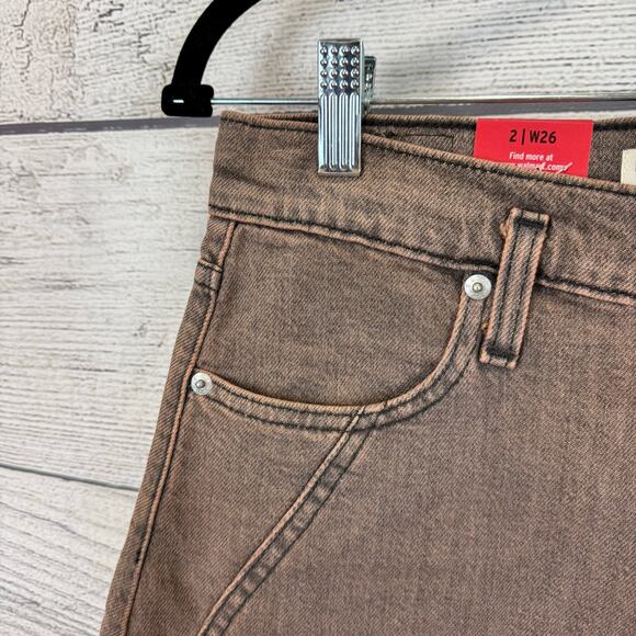 Levi's Strauss Women's Vintage A-Line Seamed Brown High Rise Shorts Size 2 - Picture 4 of 7